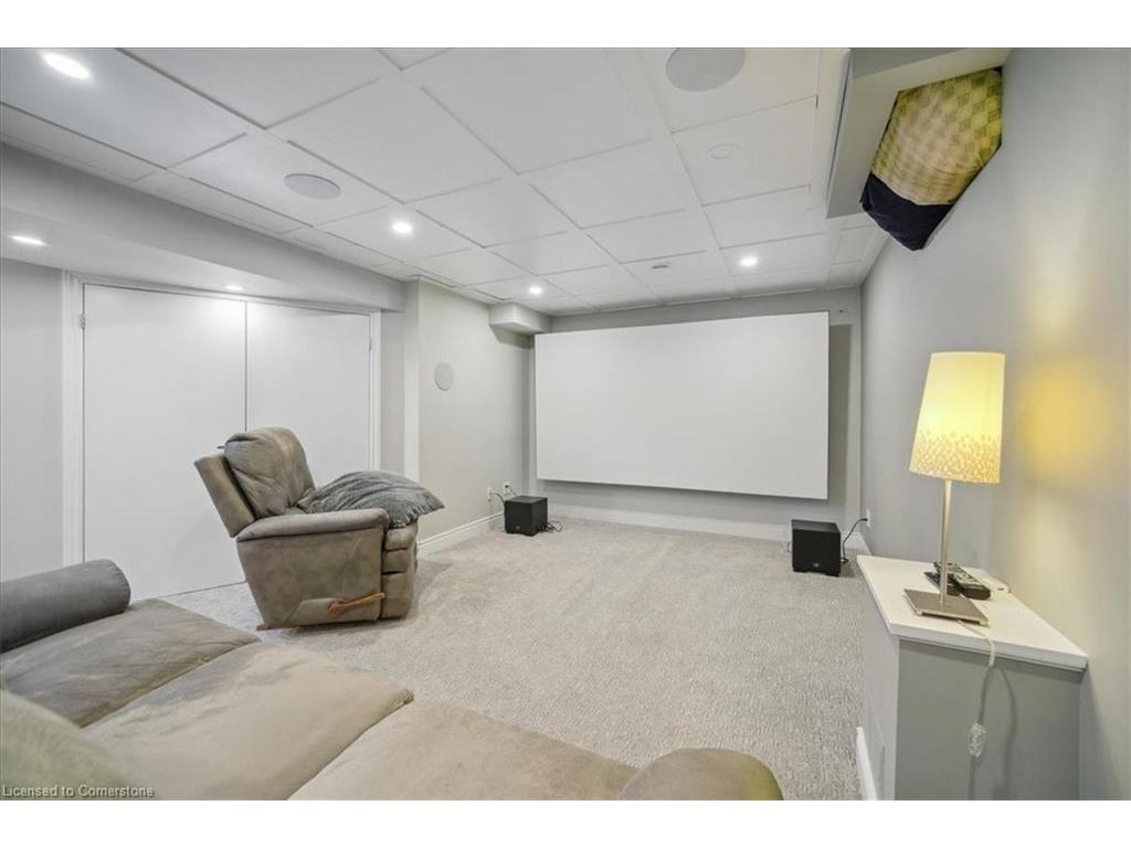 









224


O'donoghue

Avenue,
Oakville,




ON
L6H 3W6

