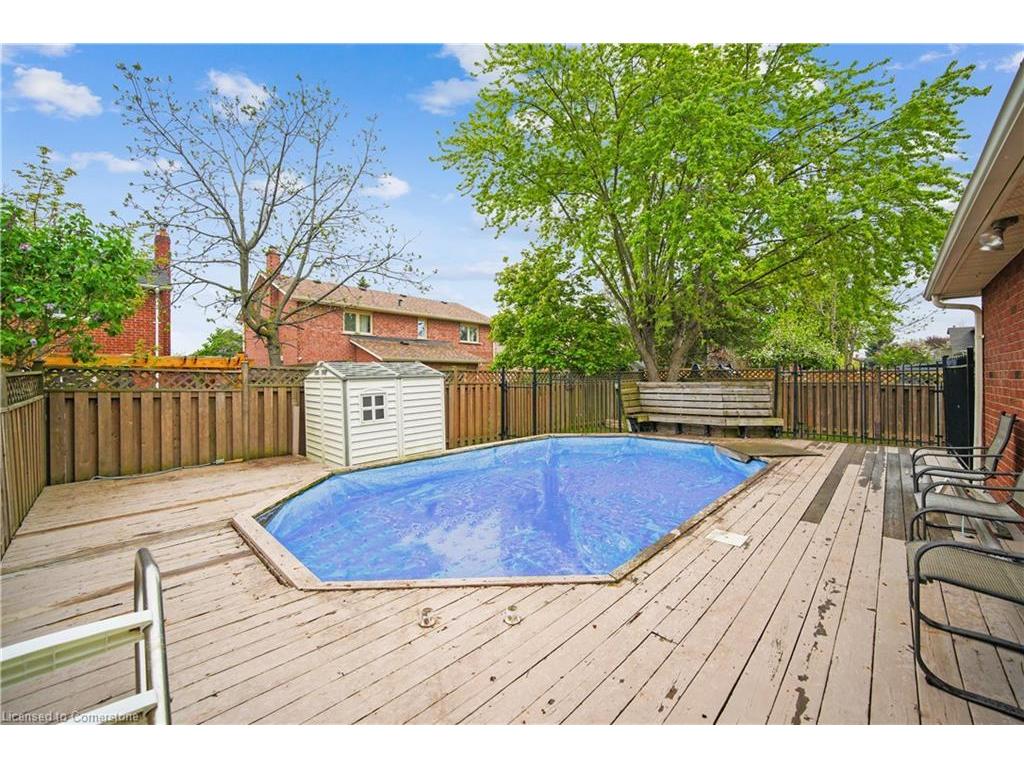 









224


O'donoghue

Avenue,
Oakville,




ON
L6H 3W6

