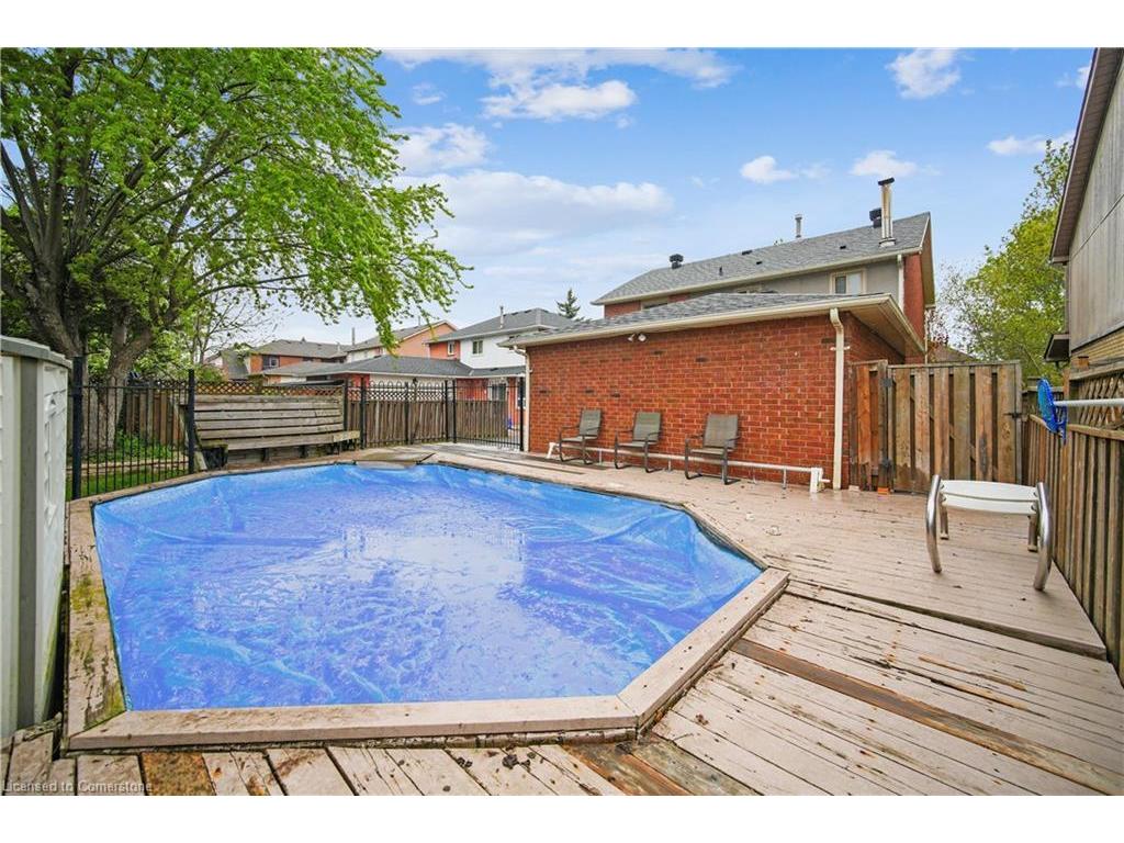 









224


O'donoghue

Avenue,
Oakville,




ON
L6H 3W6

