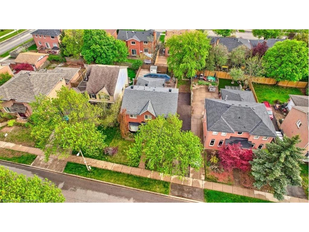 









224


O'donoghue

Avenue,
Oakville,




ON
L6H 3W6

