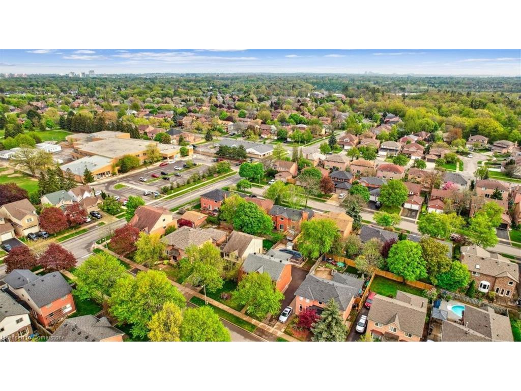 









224


O'donoghue

Avenue,
Oakville,




ON
L6H 3W6

