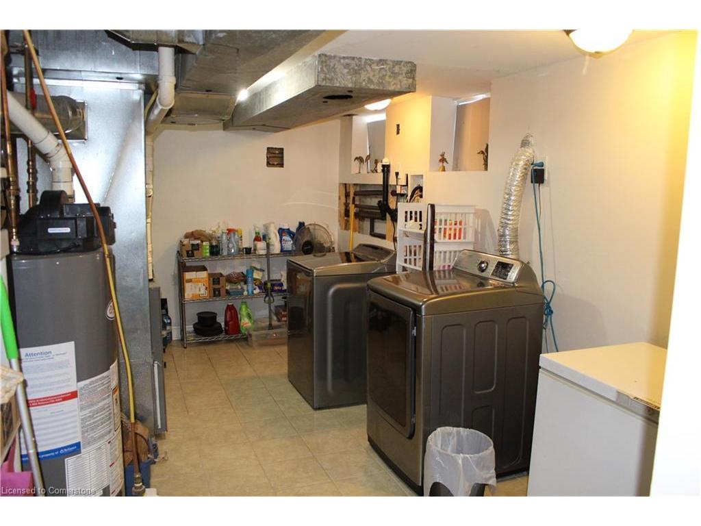 









2112


Upper James

Street,
Mount Hope,




ON
L0R 1W0

