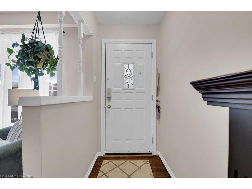 









221


East 24th

Street,
Hamilton,




ON
L8V 2Y5

