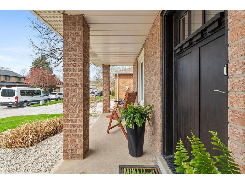 









143


Speyside

Drive,
Oakville,




ON
L6L 5Y1

