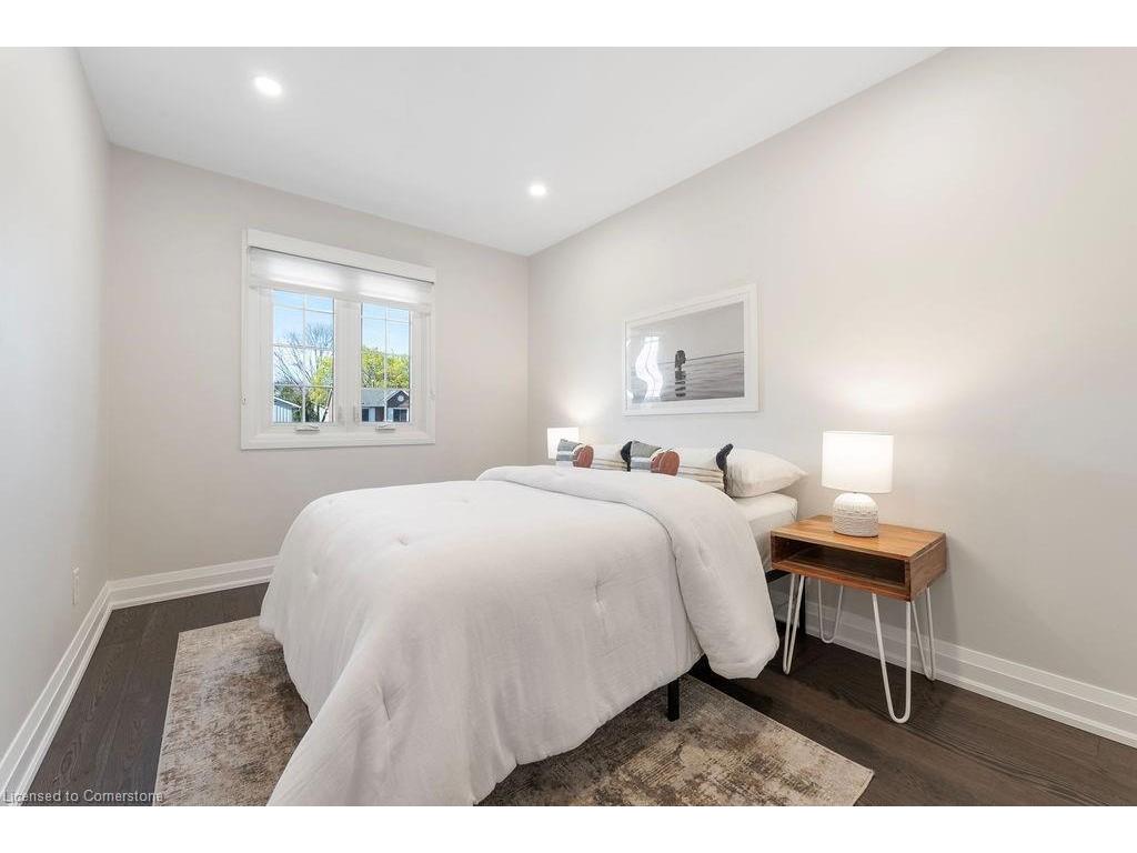 









143


Speyside

Drive,
Oakville,




ON
L6L 5Y1

