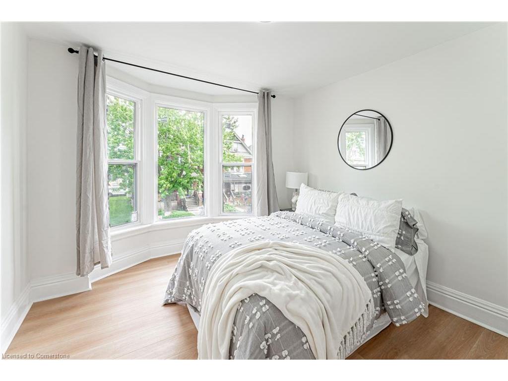 









15


Barnesdale

Avenue North,
Hamilton,




ON
L8L 6R4

