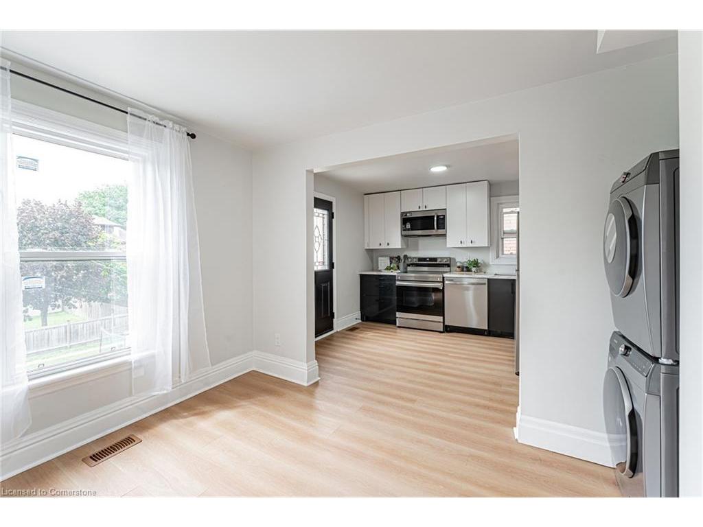 









15


Barnesdale

Avenue North,
Hamilton,




ON
L8L 6R4

