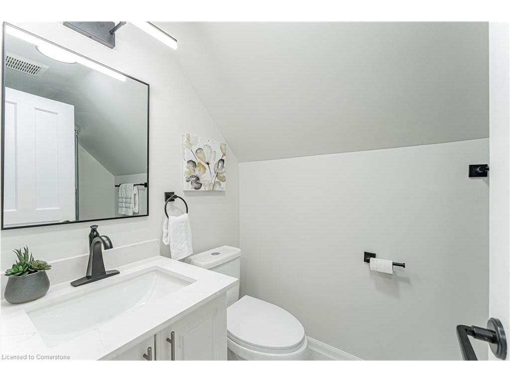 









15


Barnesdale

Avenue North,
Hamilton,




ON
L8L 6R4

