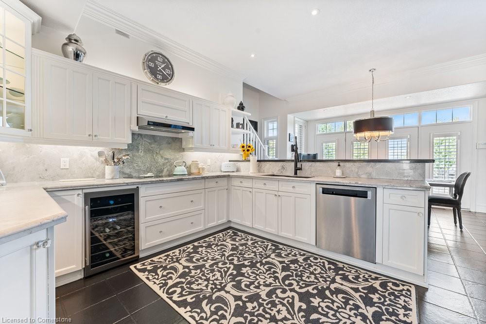 









1467


Book

Road West,
Ancaster,







ON
L0R 1R0

