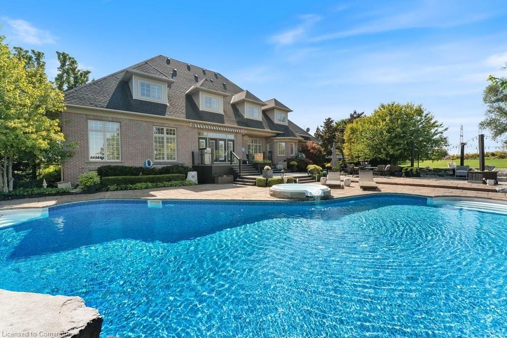 









1467


Book

Road West,
Ancaster,







ON
L0R 1R0

