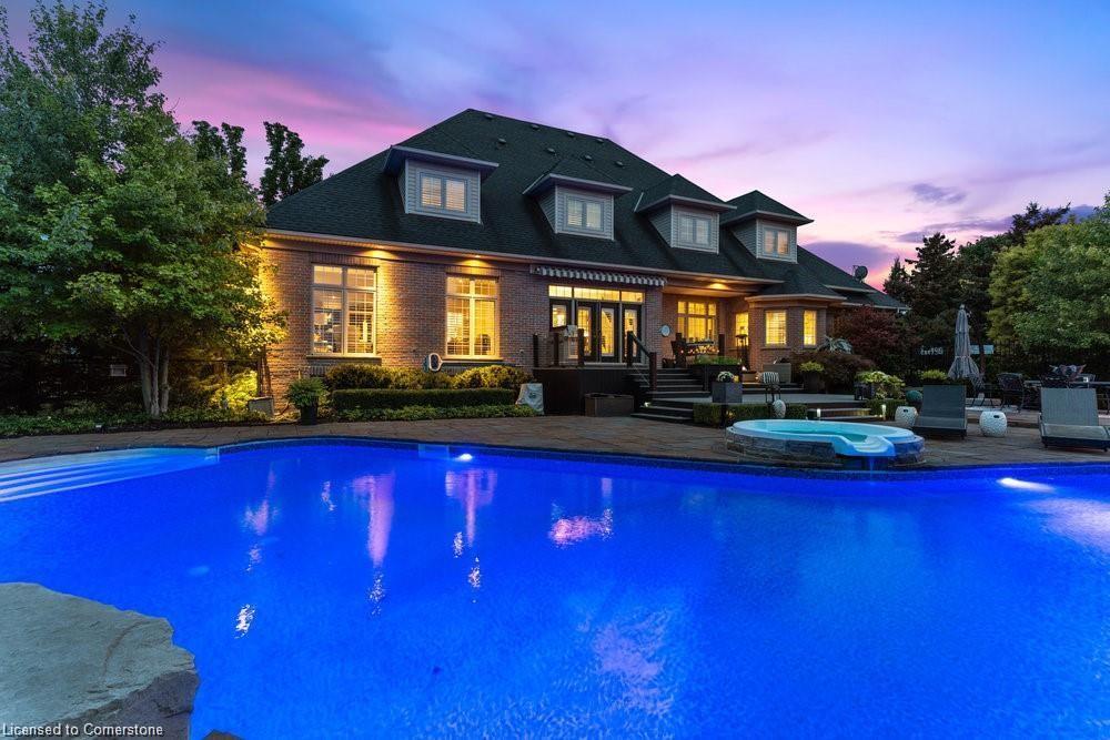 









1467


Book

Road West,
Ancaster,







ON
L0R 1R0

