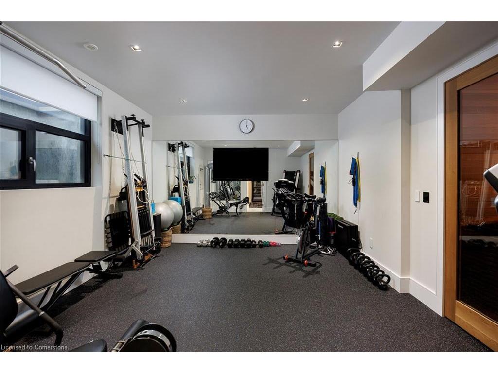 









1471


Rogerswood

Court,
Mississauga,




ON
L5J 1R7

