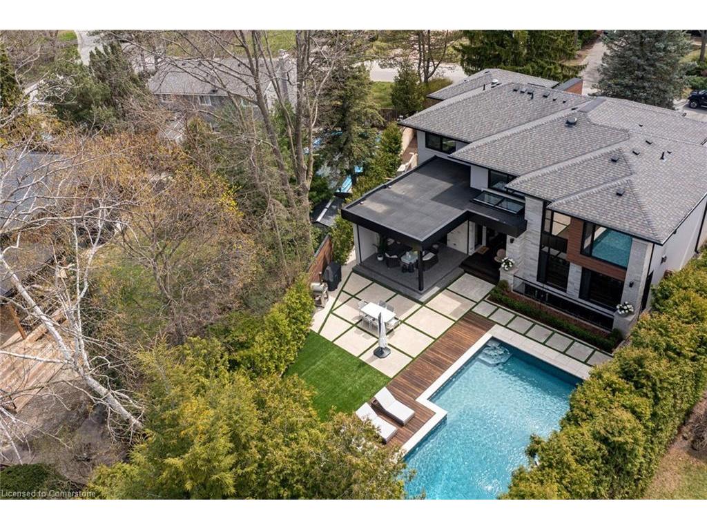 









1471


Rogerswood

Court,
Mississauga,




ON
L5J 1R7


