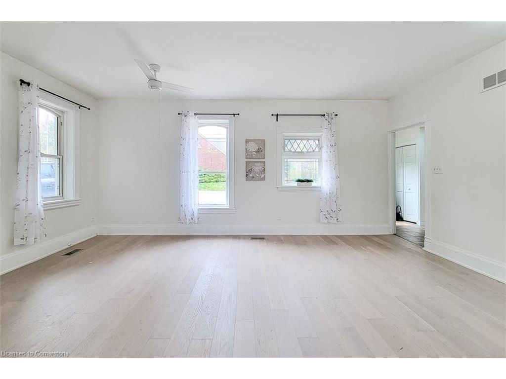 









115


Main

Street West,
Grimsby,




ON
L3M 1R5

