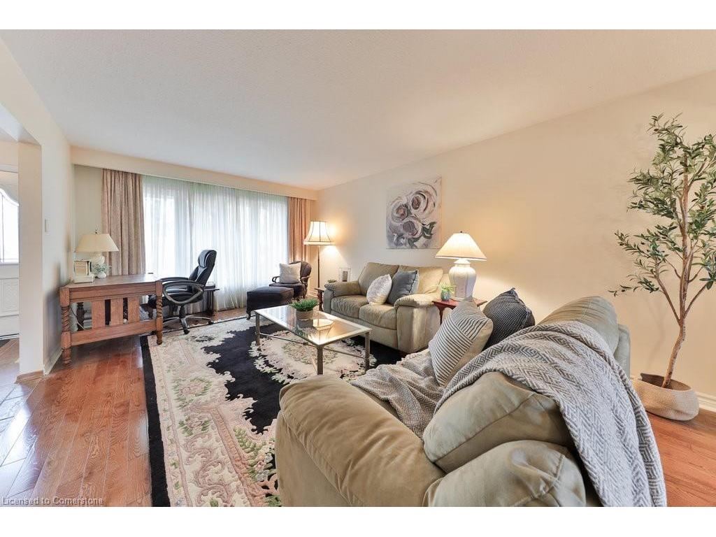









2524


Homelands

Drive,
Mississauga,




ON
L5K 1H4

