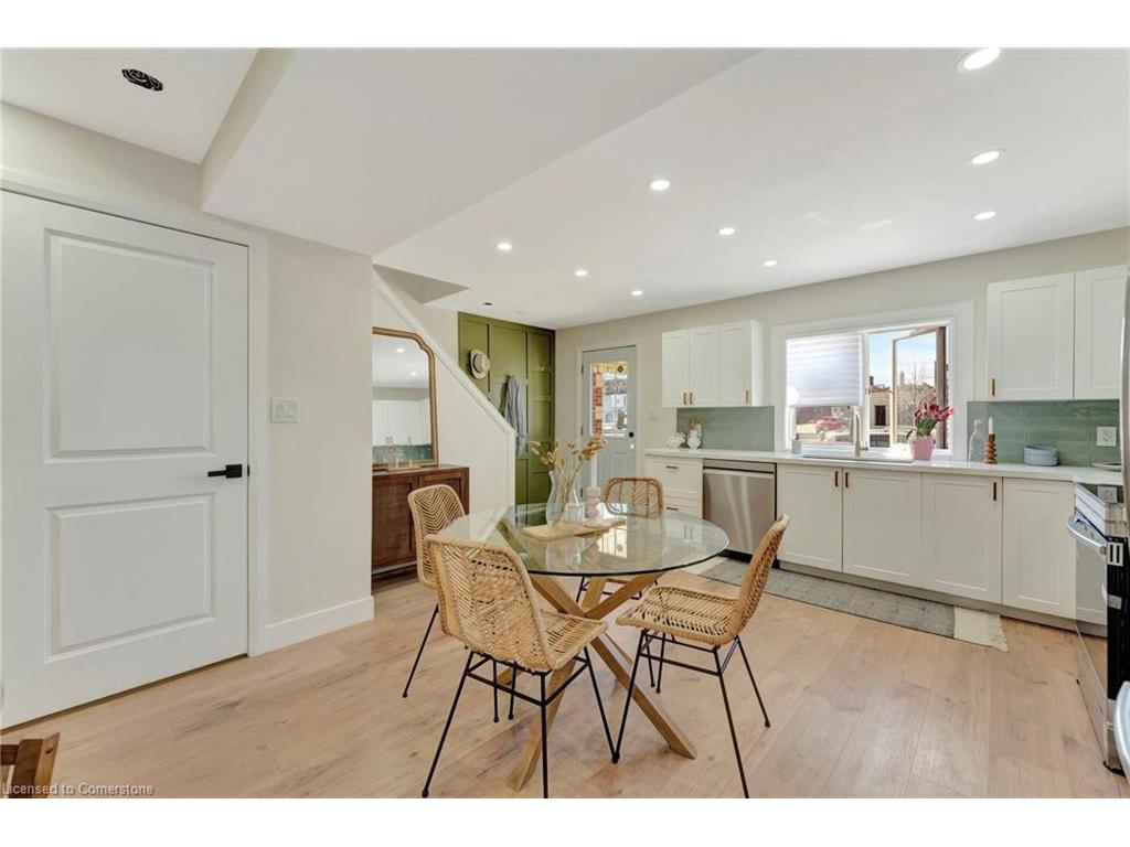 









24


Carlisle

Street,
Hamilton,




ON
L8H 4C3

