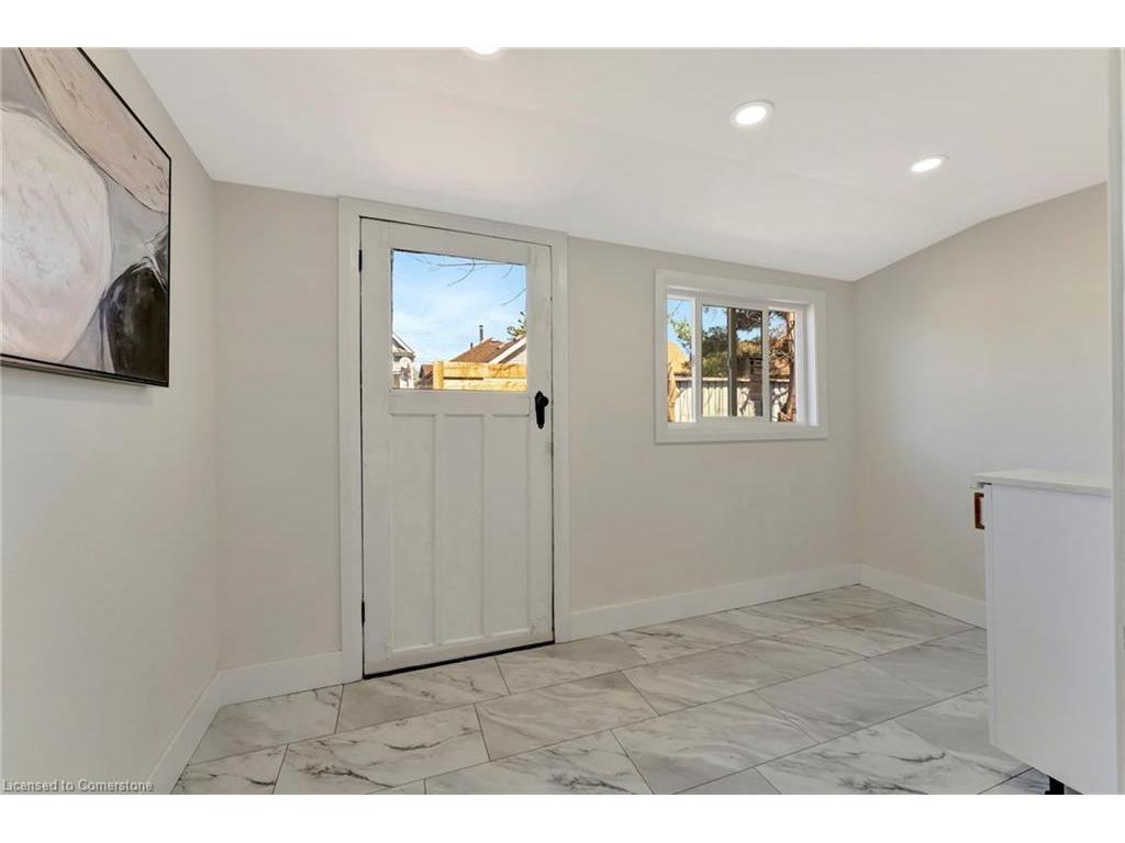 









24


Carlisle

Street,
Hamilton,




ON
L8H 4C3

