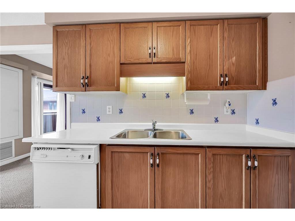 









416


Limeridge

Road East, 309,
Hamilton,




ON
L9A 2S7


