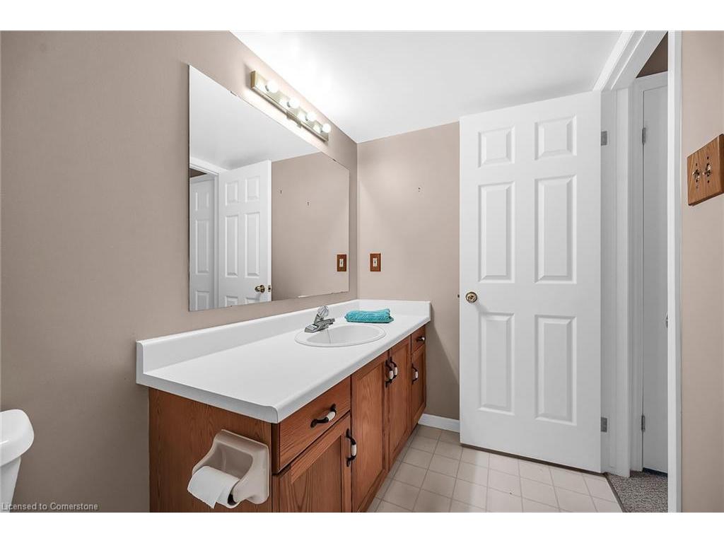 









416


Limeridge

Road East, 309,
Hamilton,




ON
L9A 2S7


