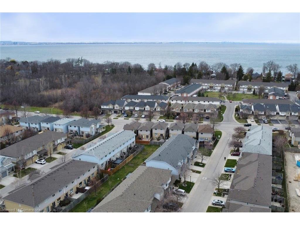 









104


Frances

Avenue, 28,
Stoney Creek,




ON
L8E 5X3

