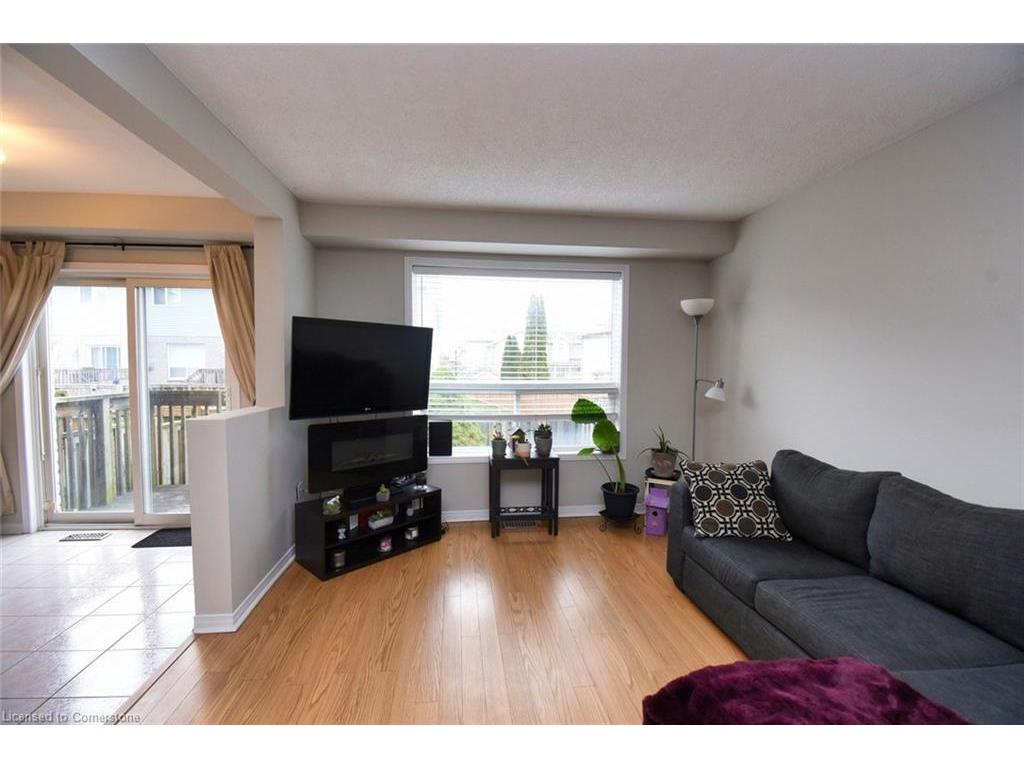 









104


Frances

Avenue, 28,
Stoney Creek,




ON
L8E 5X3

