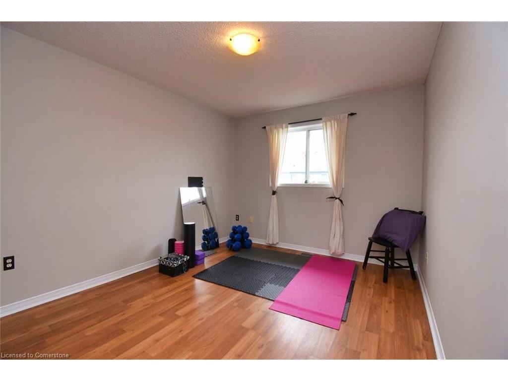 









104


Frances

Avenue, 28,
Stoney Creek,




ON
L8E 5X3

