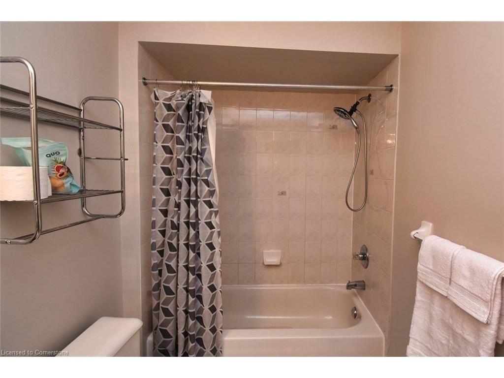 









104


Frances

Avenue, 28,
Stoney Creek,




ON
L8E 5X3

