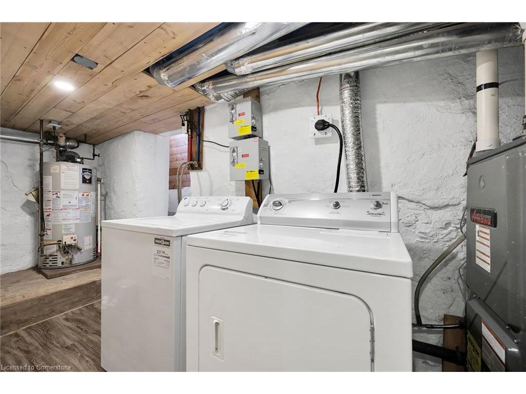 









129


Dundurn

Street North,
Hamilton,




ON
L8R 3E7

