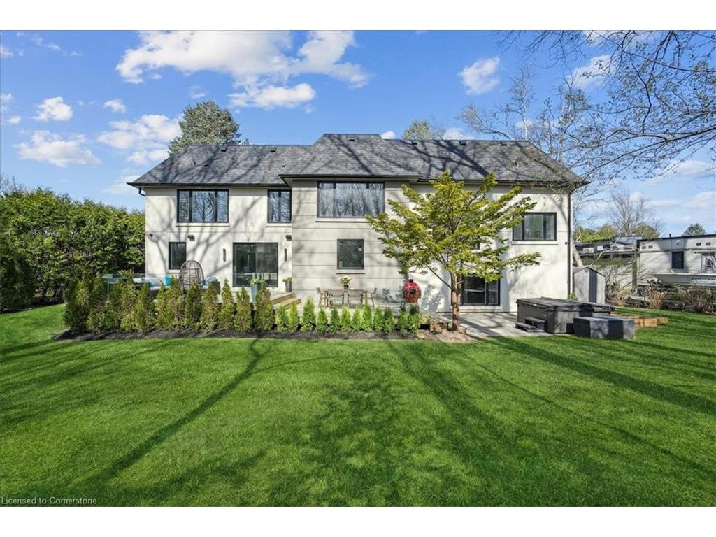 









1489


Rogerswood

Court,
Mississauga,




ON
L5J 1R7

