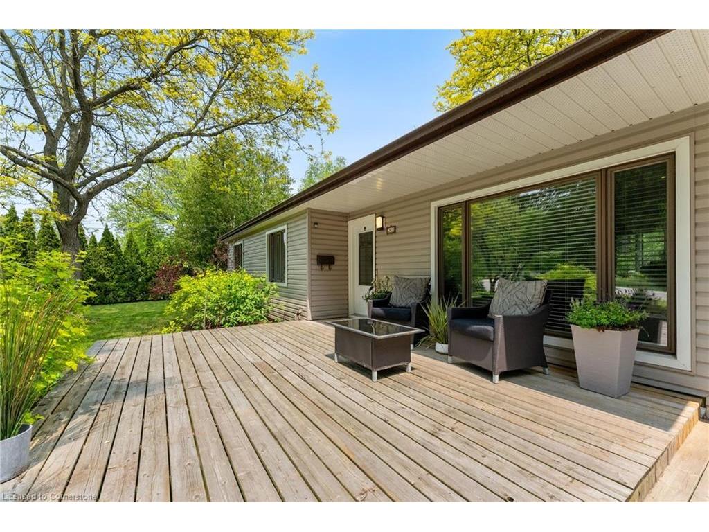 









82


Gilbert

Avenue,
Ancaster,




ON
L9G 1R4

