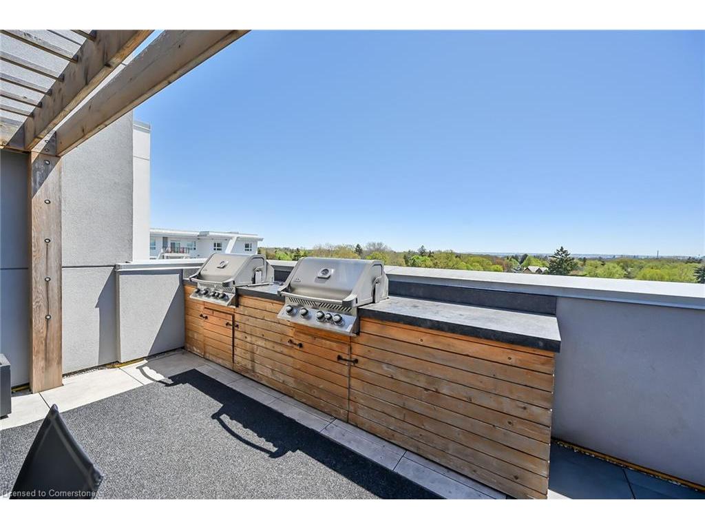 









320


Plains

Road East, 312,
Burlington,




ON
L7T 0C1

