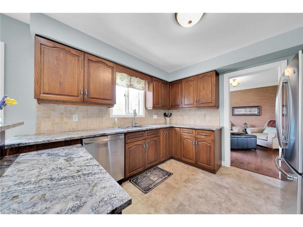 









21


Hughson

Street,
Branchton,




ON
N0B 1L0

