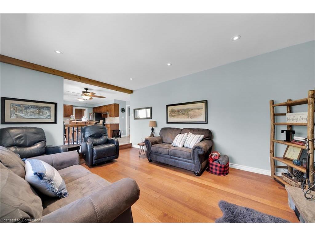 









21


Hughson

Street,
Branchton,




ON
N0B 1L0

