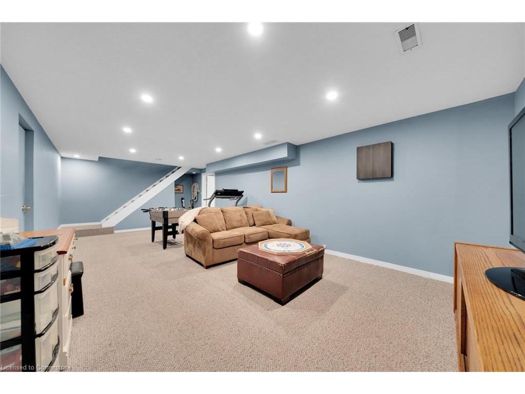 









21


Hughson

Street,
Branchton,




ON
N0B 1L0


