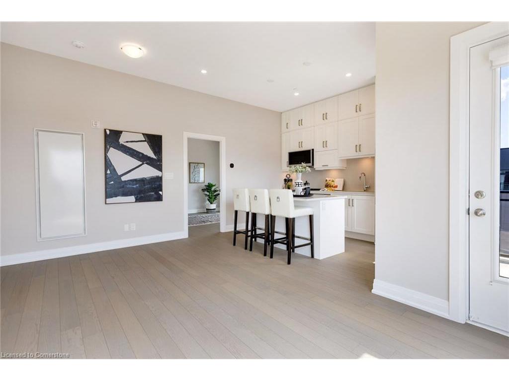 









3285


Carding Mill

Trail, 503,
Oakville,




ON
L6M 5P8

