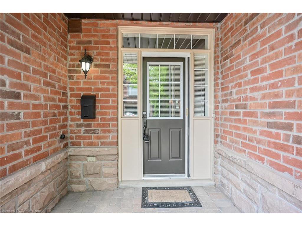 









300


Ravineview

Way, 41,
Oakville,




ON
L6H 7J2


