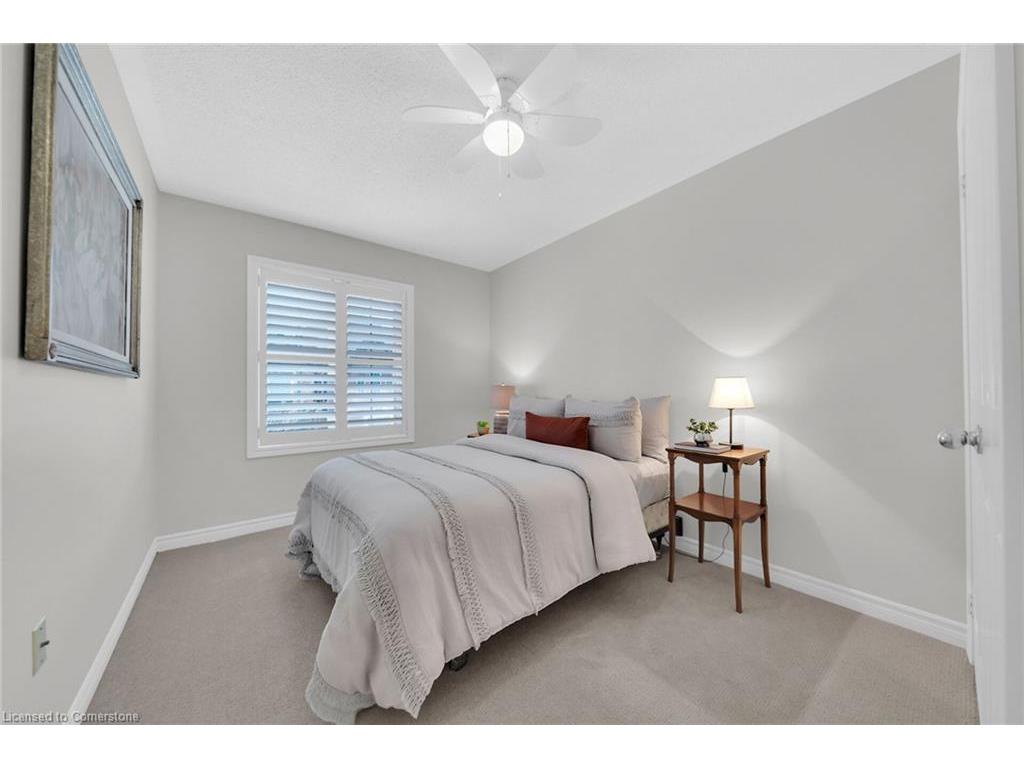 









300


Ravineview

Way, 41,
Oakville,




ON
L6H 7J2

