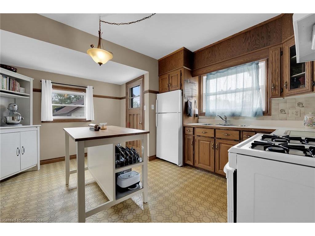 









84


Bell

Street,
Port Colborne,




ON
L3K 1H6

