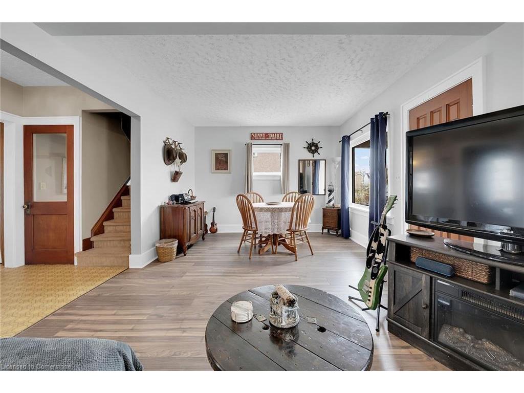 









84


Bell

Street,
Port Colborne,




ON
L3K 1H6

