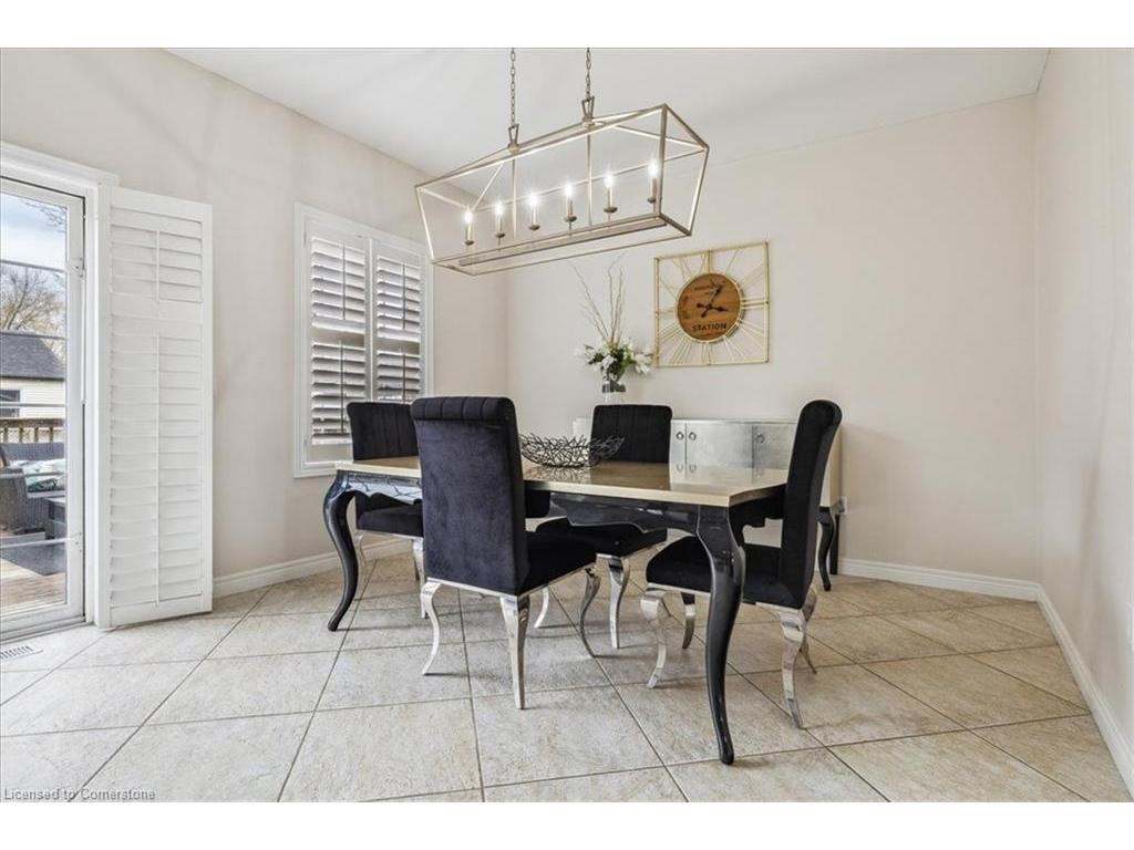









82


Dulgaren

Street,
Hamilton,




ON
L8W 3Y8

