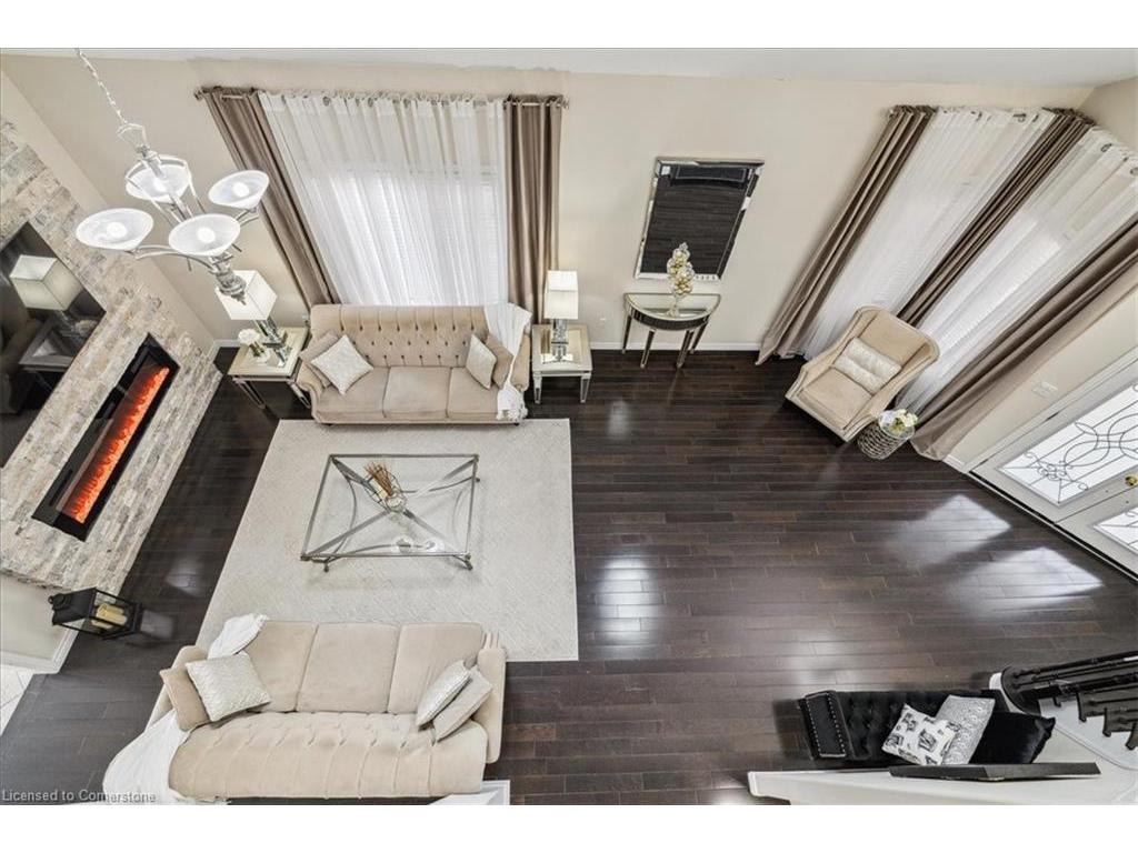 









82


Dulgaren

Street,
Hamilton,




ON
L8W 3Y8

