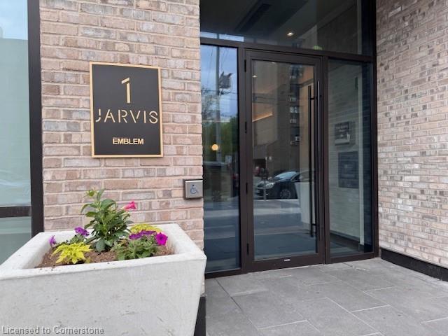 









1


Jarvis

Street, 401,
Hamilton,




ON
L8R 3J2

