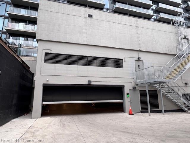 









1


Jarvis

Street, 401,
Hamilton,




ON
L8R 3J2

