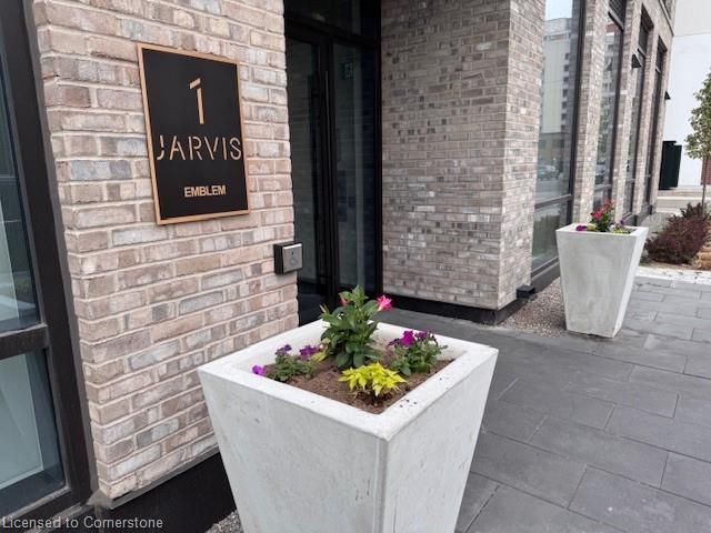 









1


Jarvis

Street, 401,
Hamilton,




ON
L8R 3J2

