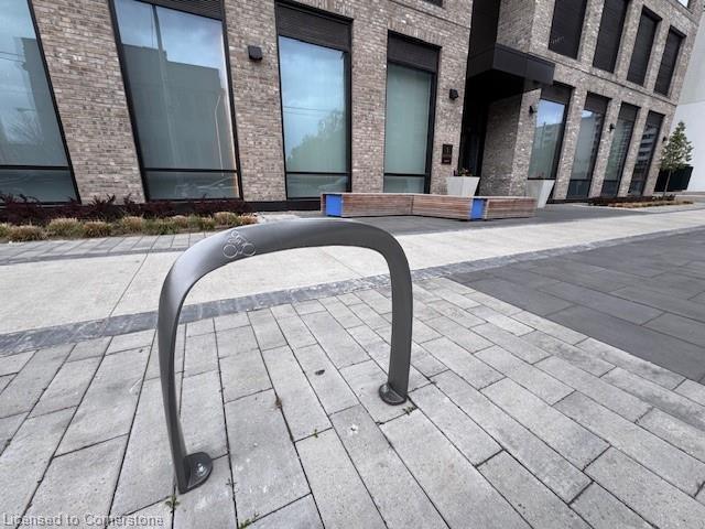 









1


Jarvis

Street, 401,
Hamilton,




ON
L8R 3J2

