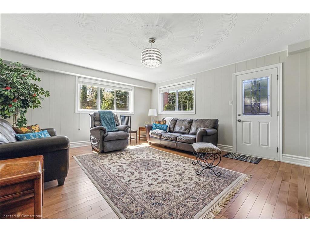 









296


Glen Afton

Drive,
Burlington,




ON
L7L 1H1

