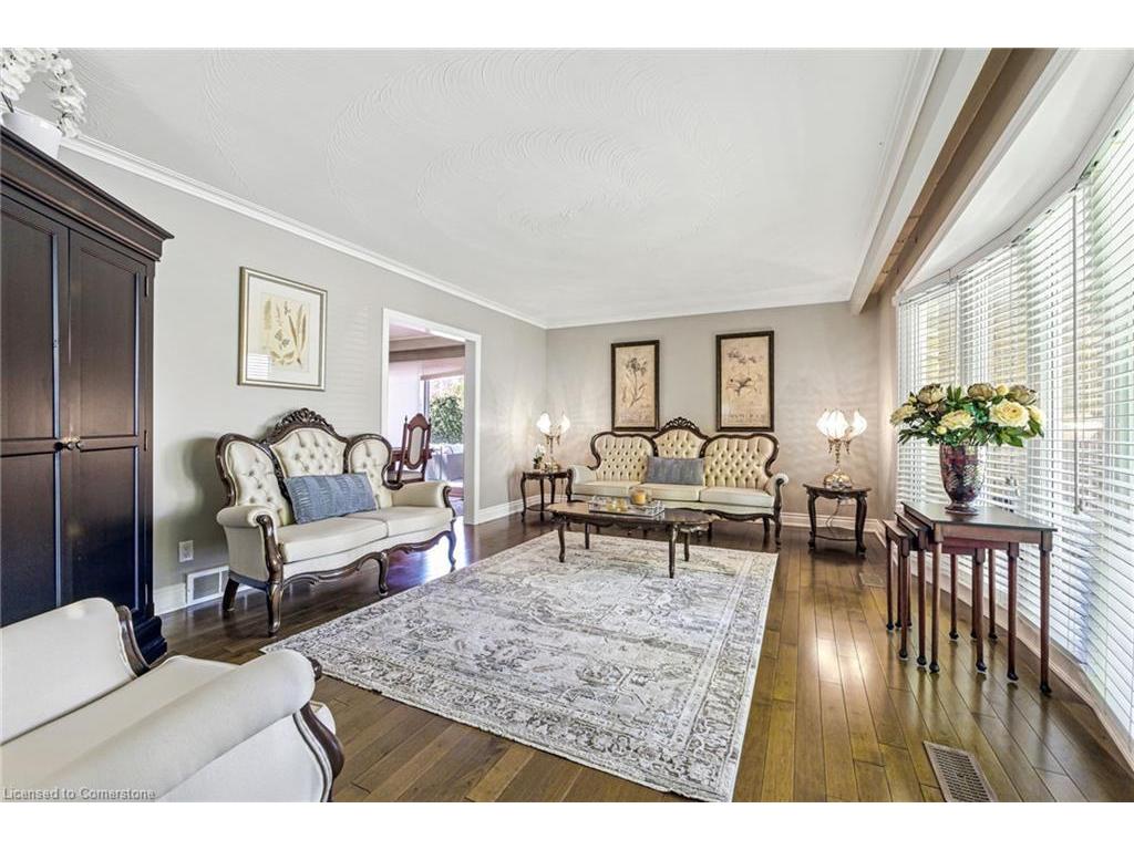 









296


Glen Afton

Drive,
Burlington,




ON
L7L 1H1

