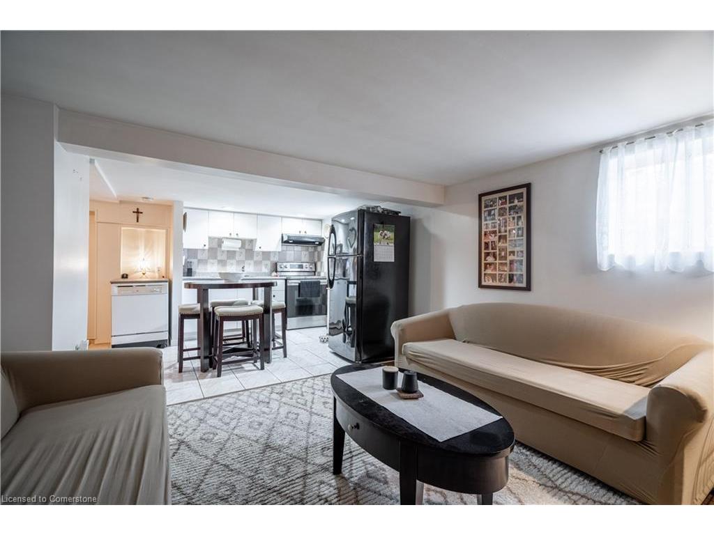 









11


Speers

Avenue,
Toronto,




ON
M9N 1E9

