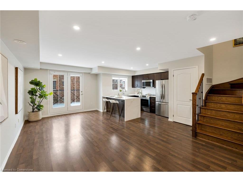 









15


Hays

Boulevard, 10,
Oakville,




ON
L6H 0H8

