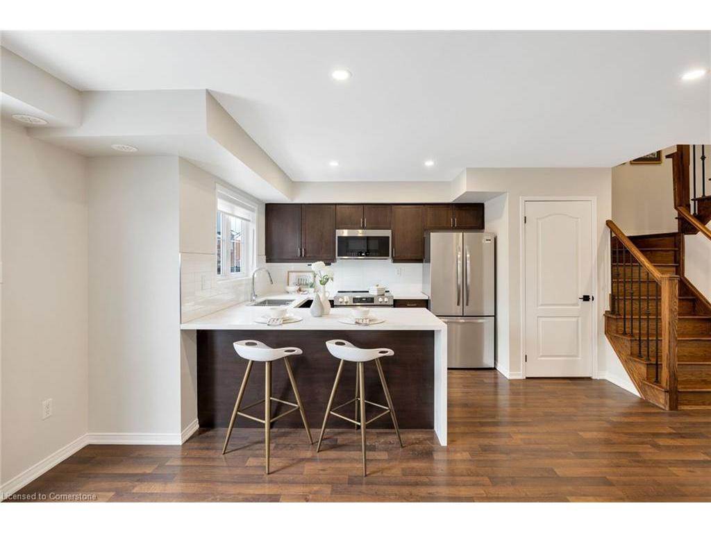 









15


Hays

Boulevard, 10,
Oakville,




ON
L6H 0H8

